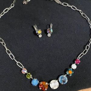 Sabika Vintage Optimism choker and Forward Thinking Earrings